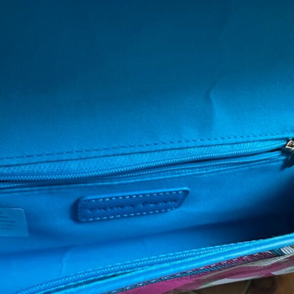 NWT- TRINA TURK FLORAL CLUTCH BAG - Picture 8 of 13